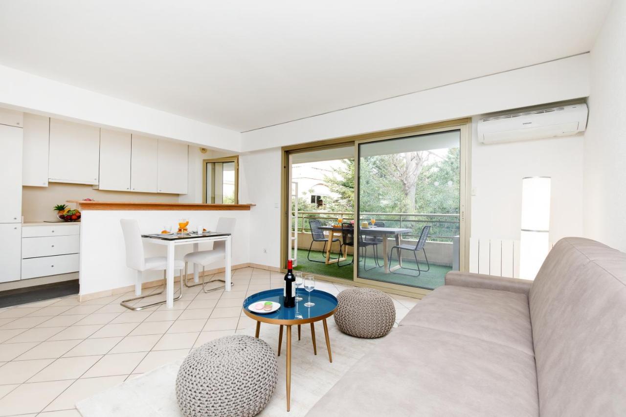 Select Home Yourhosthelper Cannes Esterno foto