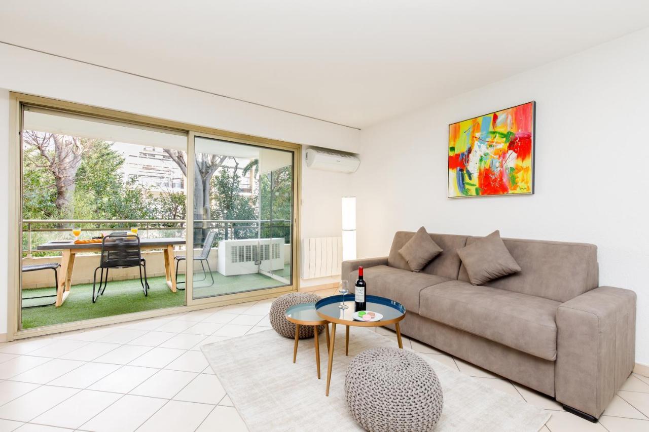 Select Home Yourhosthelper Cannes Esterno foto
