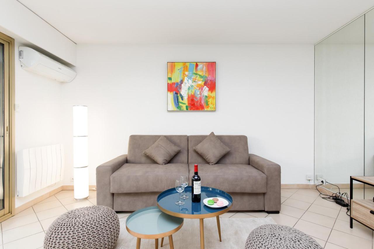 Select Home Yourhosthelper Cannes Esterno foto